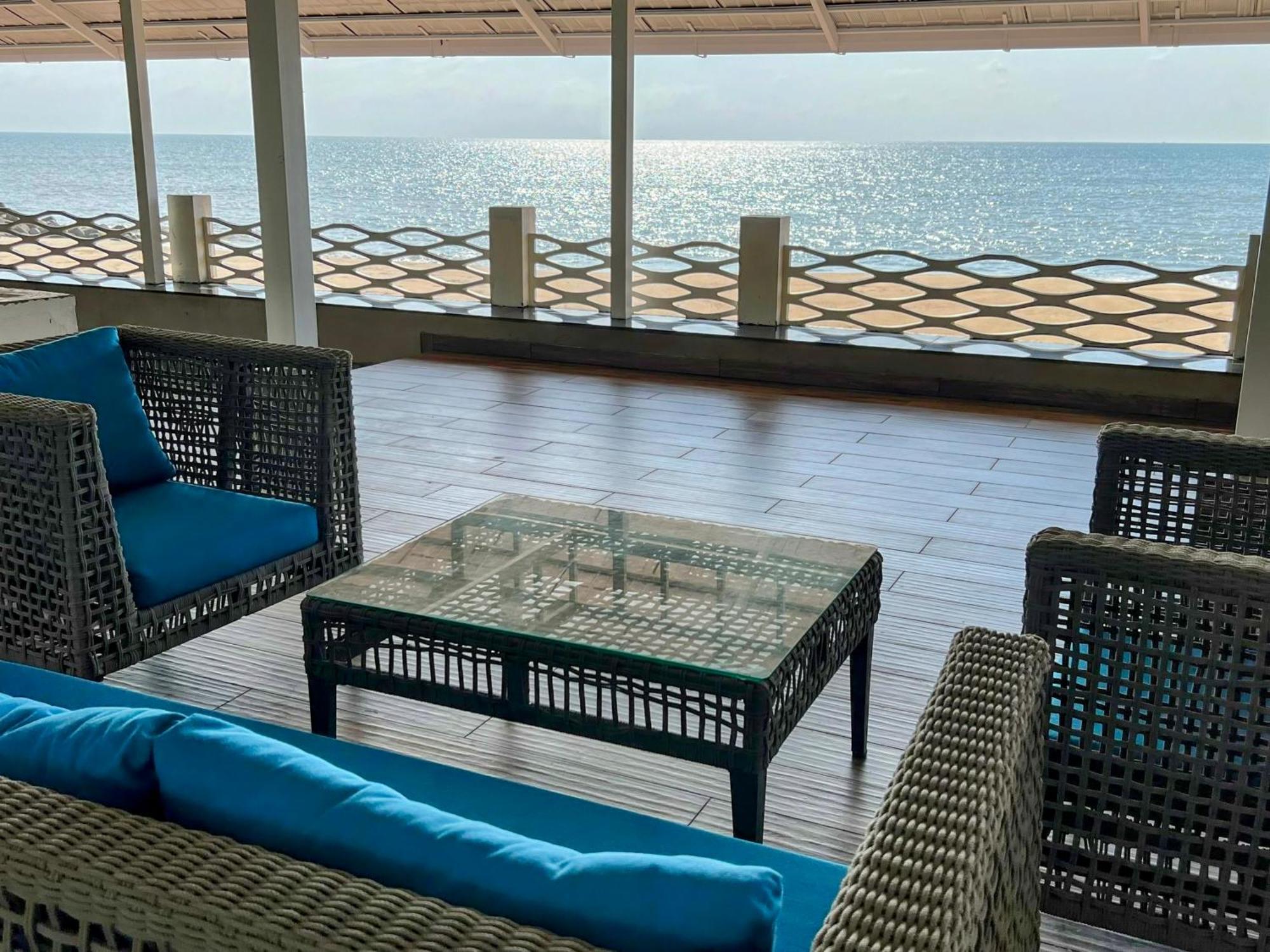 Ether Marari Beachfront Mararikulam Exteriér fotografie